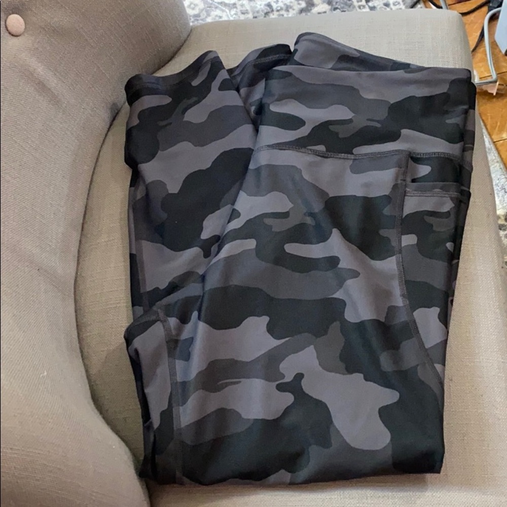 Camo legging.